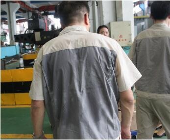 高温下，，，，，，，你们是最可爱的人