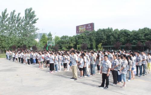 2015合肥欧博ABG彩晶事业部消防演练：“清静第一，，，预防为主”