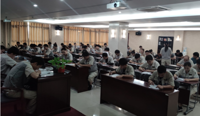 素质就业，，，，，，，手艺立业