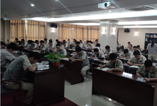 素质就业，，，手艺立业